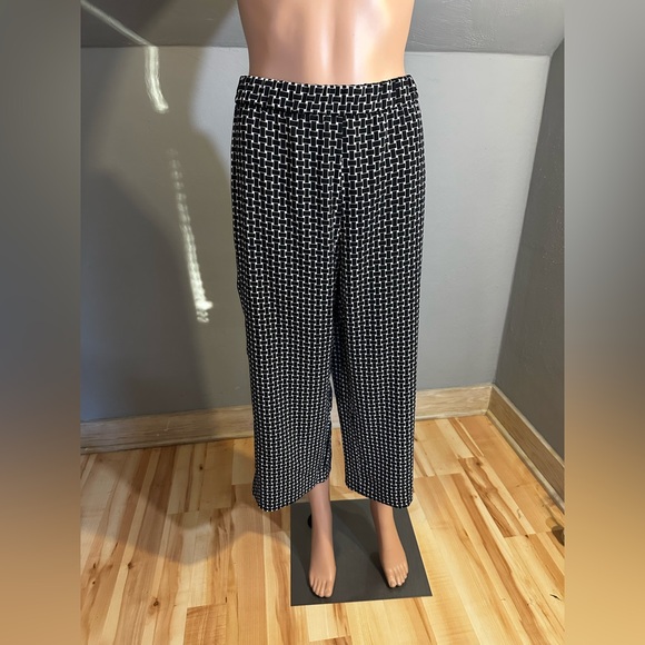 Alfani Black White Print Dress Pants Straight Leg Elastic Waist Size M EUC - Picture 3 of 4